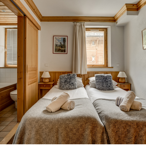 room-4-chalet-cascade.png