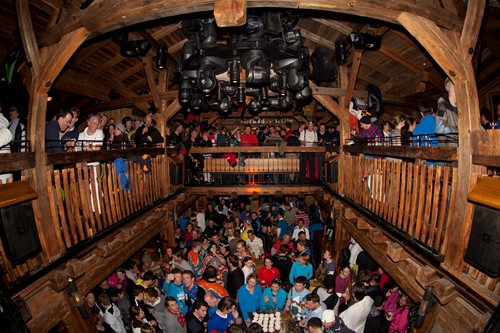 st anton apres ski people in mooserwirt