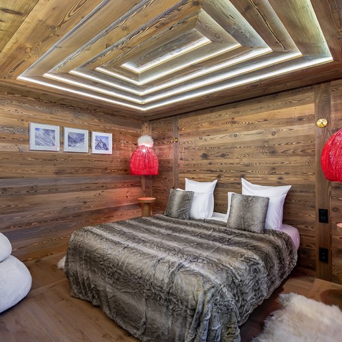 Best view - Location chalets Covarel - Val d'Isère Alpes - France – Chambre 5.jpg