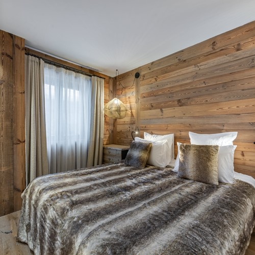 Best view - Location chalets Covarel - Val d'Isère Alpes - France – Chambre 1.jpg